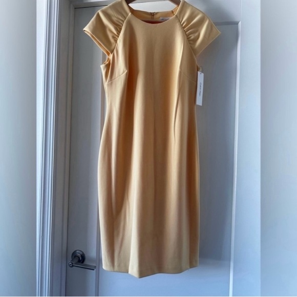 🌻 NWT! Yellow CALVIN KLEIN Cap Sleeve Sheath Dress -
Size 6 - Picture 1 of 10